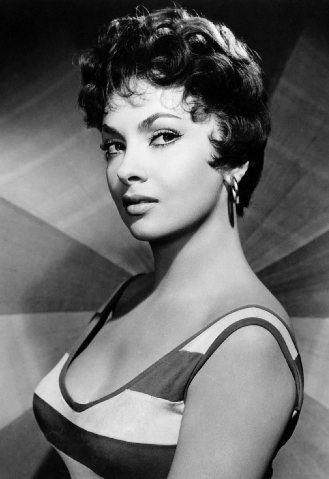 Gina Lollobrigida: Defying Time and Mortality at 95